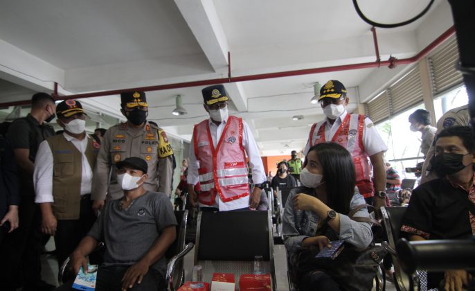 Tinjau Terminal Purabaya, Menhub: Masyarakat Harus Dilayani dengan Baik dan Humanis