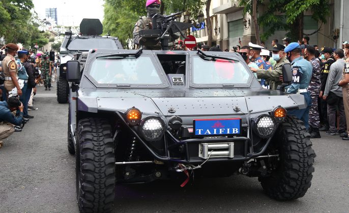 Pameran Alutsista TNI Ikut Ramaikan Tunjungan Romansa