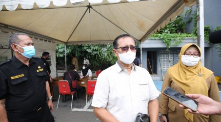 Pemkot Buka Posko Peduli Bencana Alam Erupsi Gunung Semeru di Balai Kota Surabaya