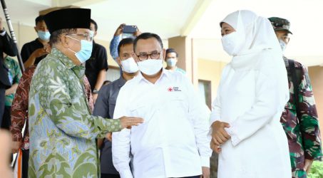 Gubernur Khofifah Berharap DMI Dorong Pemberdayaan Ekonomi Umat Lewat Transformasi Digital