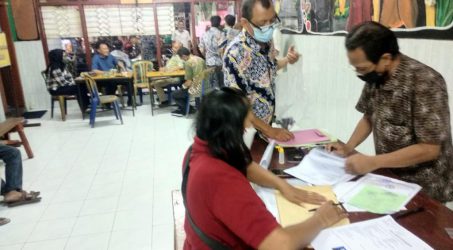 Mendekatkan Pelayanan ke Warga, Camat dan Lurah di Surabaya Berkantor di Balai RW