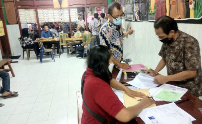 Mendekatkan Pelayanan ke Warga, Camat dan Lurah di Surabaya Berkantor di Balai RW