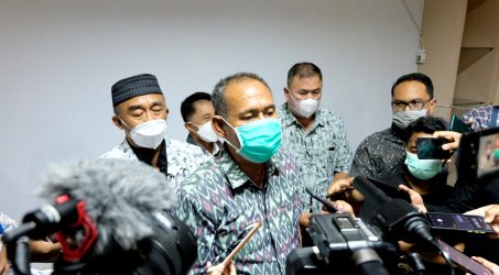 PTM 100 Persen di SD dan SMP Surabaya Gunakan 2 Shift