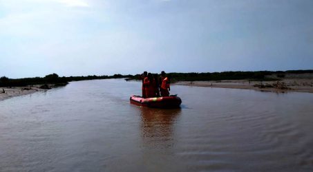 Hari Keenam Operasi SAR di Sungai Cisanggarung, Ada Laporan Warga Melihat Jasad Terapung di Muara