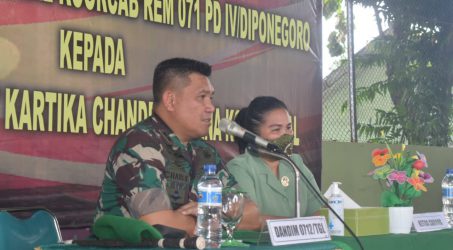 Pengarahan Ketua Persit Cab. XXII Kodim Tegal, Persit Diminta Tak Pamer Kekayaan di Medsos