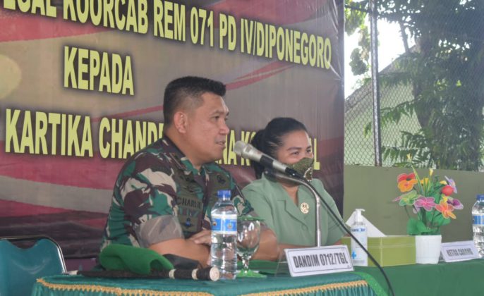 Pengarahan Ketua Persit Cab. XXII Kodim Tegal, Persit Diminta Tak Pamer Kekayaan di Medsos