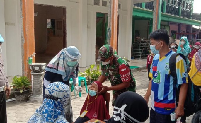 TNI-Polri Gencar Lakukan Tracing Di Lamongan