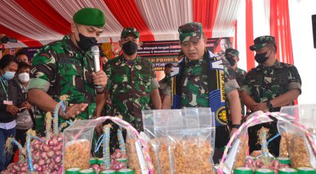 KSAD Apresiasi Babinsa dan Persit Majukan UMKM