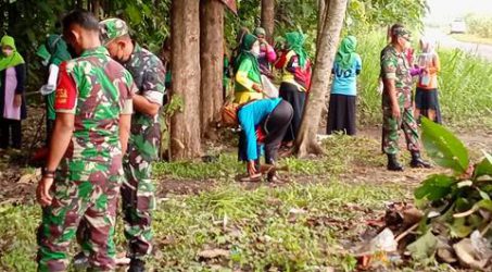 Babinsa Jadi Pelopor Kebersihan