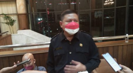 DPRD Beri Nilai C+ Untuk Tata Kelola Pemerintahan Tiga Tahun Khofifah – Emil