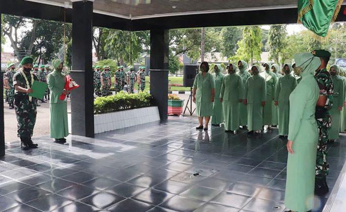 Prajurit Yonif 407/Padamakusuma Sambut Calon Komandan Baru Mayor Infanteri Hermawan Setya Budi