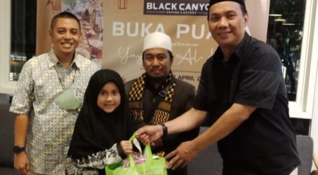 Tingkatkan Solidaritas, Black Canyon Berbagi Bersama Anak Yatim