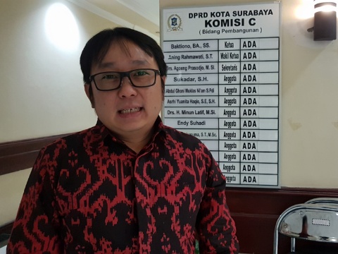 William Wirakusuma Anggota Komisi C DPRD Kota Surabaya
