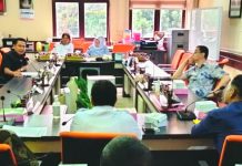 Rapat dengar pendapat diruang komisi A DPRD Kota Surabaya, Rabu (25/05/2022)