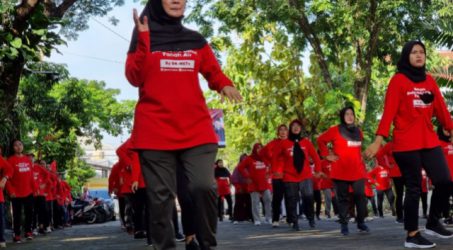 Senam SICITA di Harkitnas, Kader PDIP Surabaya All Out Pupuk Soliditas, Gelorakan Cinta Tanah Air