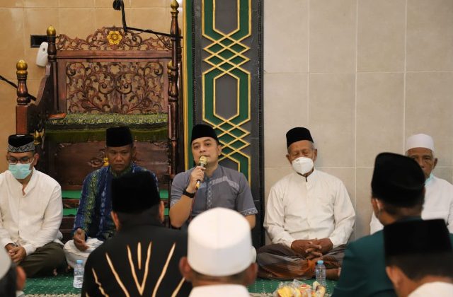 Wali Kota Eri Hadir Ikut Tahlilan dan Doa Bersama  untuk Korban Laka Bus Tol Sumo