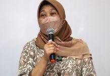 Kepala Dinkes Kota Surabaya Nanik Sukristina