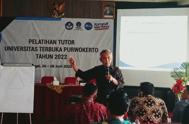 UPBBJJ-UT Purwokerto Gelar Pelatihan Tutor