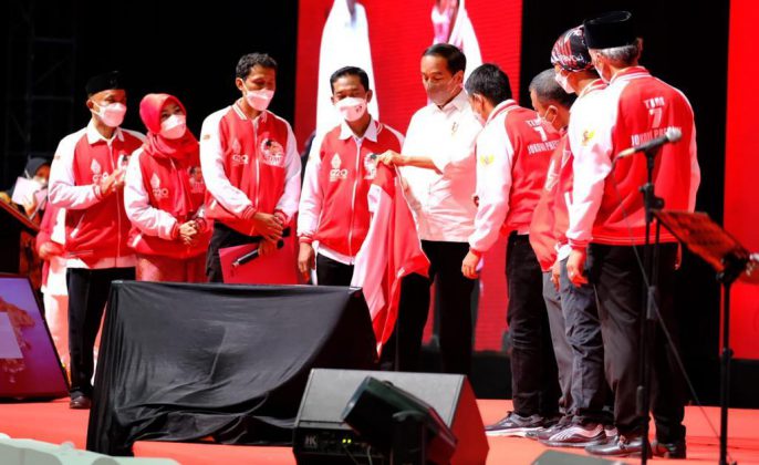 Satu Sikap, Relawan Muda Tim 7 Bersama Jokowi di 2024