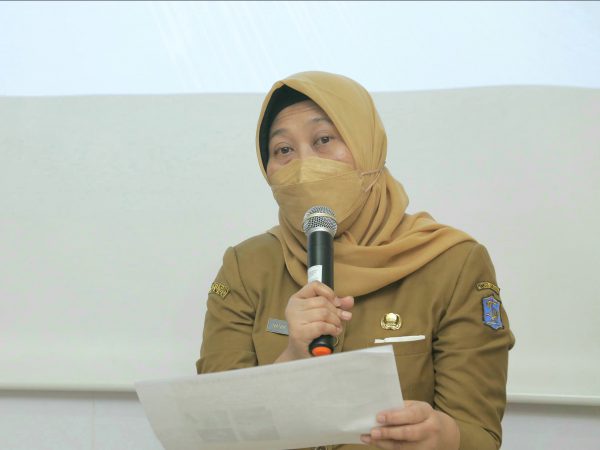 Kepala Dinas Kesehatan (Dinkes) Kota Surabaya, Nanik Sukristina
