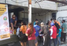 Operasi pasar yang digelar oleh pemkot surabaya / foto dokumen