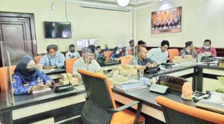 Soal relokasi RPH Kedurus ke Pegirian, Komisi B minta Dirut PD RPH jalin komunikasi dengan paguyuban