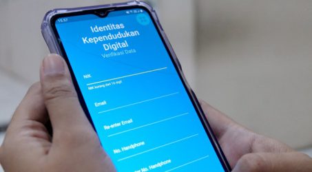 Pemkot Surabaya mulai terapkan KTP digital