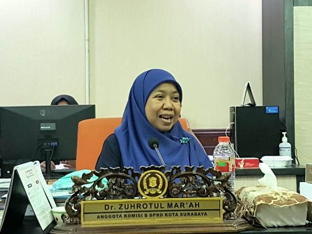 Zuhrotul Mar'ah anggota Komisi B DPRD Surabaya
