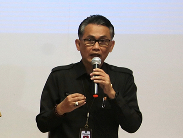 Kepala Badan Kepegawaian dan Pengembangan Sumber Daya Manusia (BKPSDM) Kota Surabaya, Rachmad Basari