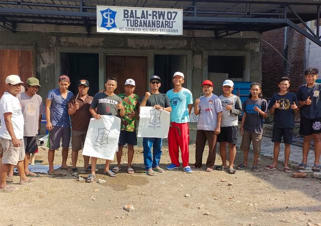 Warga Tubanan Baru saat mengikuti program Surabaya Bergerak