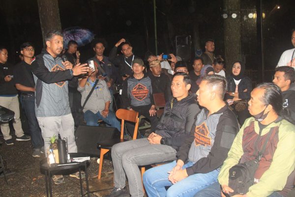 Bertemu Komunitas Pecinta Alam, AHY: Ayo Promosikan Keindahan Wisata Indonesia