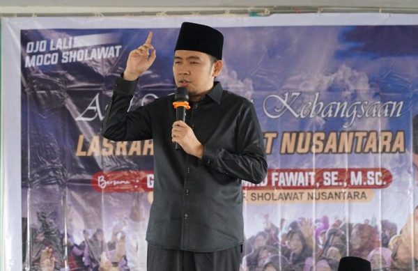 Gus Fawait Raih Tokoh Penggerak Sholawat Dari PWI Jember