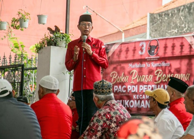 Bukber Kader PDIP, Adi Sutarwijono tekankan penguatan kerja kerakyatan