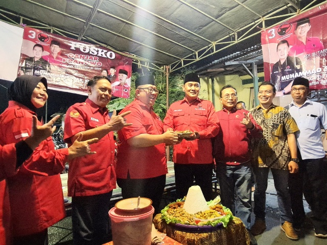 Peresmian Posko Ganjar Presiden dikawasan Kampung Pagesangan Jambangan Surabaya