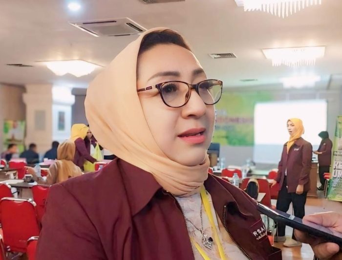 Ketua Persani Surabaya, Pertiwi Ayu Khrisna