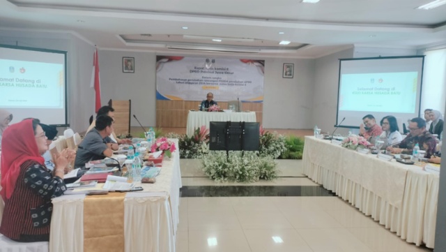 Bahas P APBD Kesehatan. Komisi E Minta Pelayanan Kesehatan Ke Masyarakat Ditingkatkan