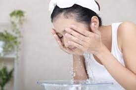 Double Cleansing, Langkah Awal Menuju Kulit Sehat dan Bercahaya