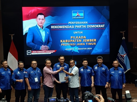 Semakin Mantap Menuju Pilbup Jember. Gus Fawait Terima Rekom Dari Demokrat dan PSI
