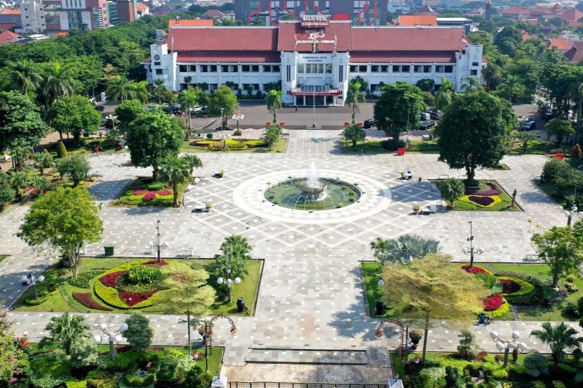 Pemkot Surabaya Sediakan Kuota 1000 Kursi untuk Warga di Upacara HUT ke 79 RI 