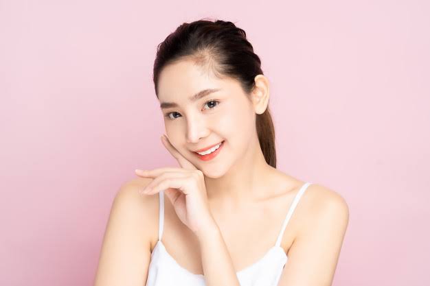 Diet dan Gaya Hidup Sehat untuk Kulit Glowing, Rahasia Kecantikan Alami