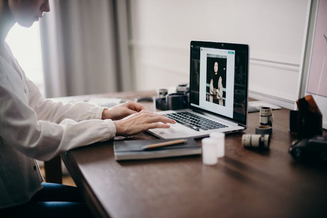 5 Software Editing Foto Alternatif Selain Lightroom