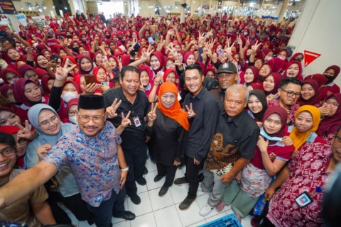 Berpihak Industri Padat Karya SKT, Pekerja MPS Tuban Mantap Pilih Khofifah