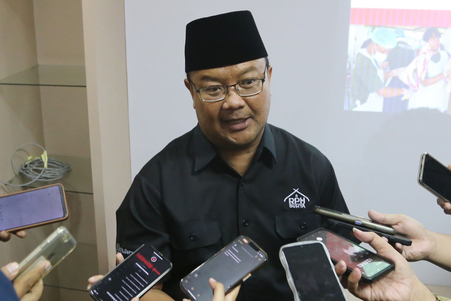 Sebut Video Viral Pemingsanan Sapi Menyesatkan, RPH Surabaya Tempuh Jalur Hukum