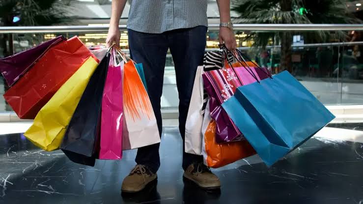 Membongkar Doom Spending, Kebiasaan Belanja Impulsif yang Merusak Keuangan