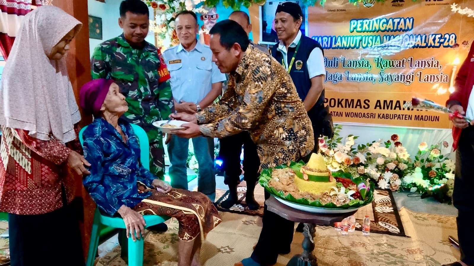 Panduan Lengkap Mengatasi Masalah Makan pada Lansia