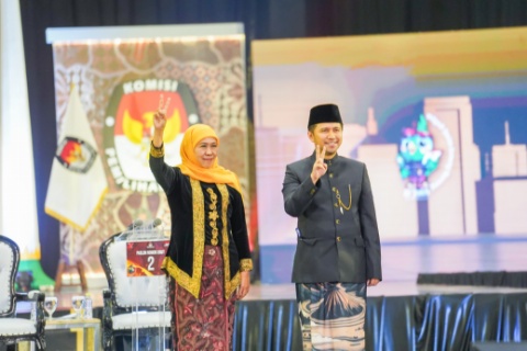 Terbukti Unggul Di Debat Perdana, Khofifah-Emil Sampaikan Capaian Kinerja dan Prestasi Selama Pimpim Jatim di Periode Pertama