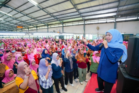 Sapa Pekerka MPS Trowulan, Khofifah : Komitmen Terus Lindungi Padat Karya
