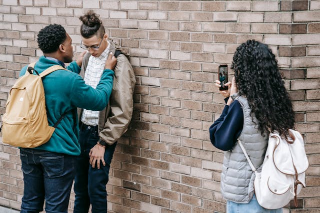 Awas! 5 Hal Ini Bisa Memicu Anak Jadi Pelaku Bullying