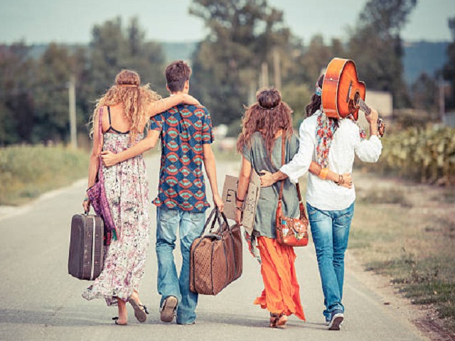 Gaya Hippie dalam Budaya Pop Modern, Sebuah Warisan yang Tak Lekang oleh Waktu