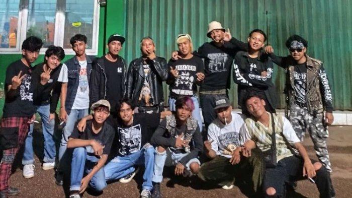 Gaya Punk dalam Budaya Pop Modern, Legenda yang Tak Pernah Mati